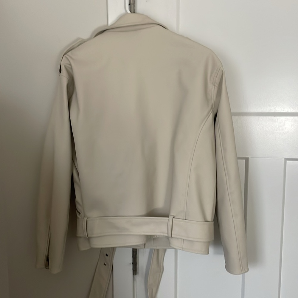 Missguided Cream Leather Jacket - image 6